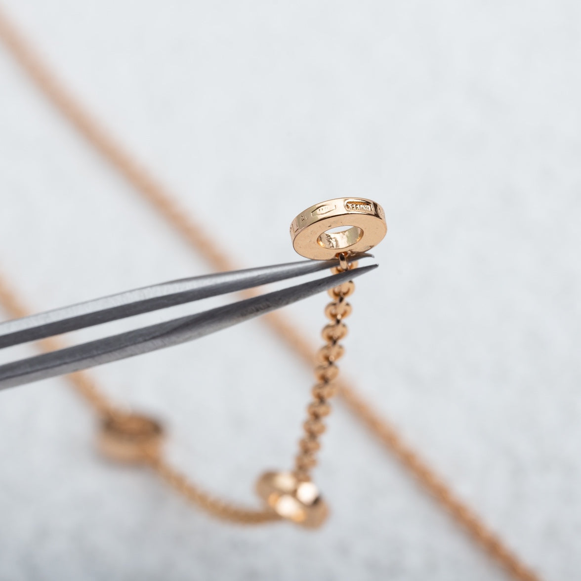 [Stellar Jewelry]PARENTESI NECKLACE PINK GOLD