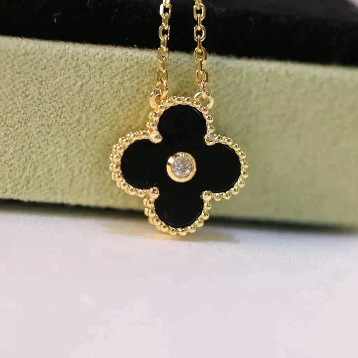 [Stellar Jewelry]CLOVER 15MM DIAMOND ONYX NECKLACE