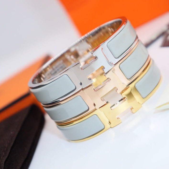 [Stellar Jewelry]H LIGHT BLUE BRACELET