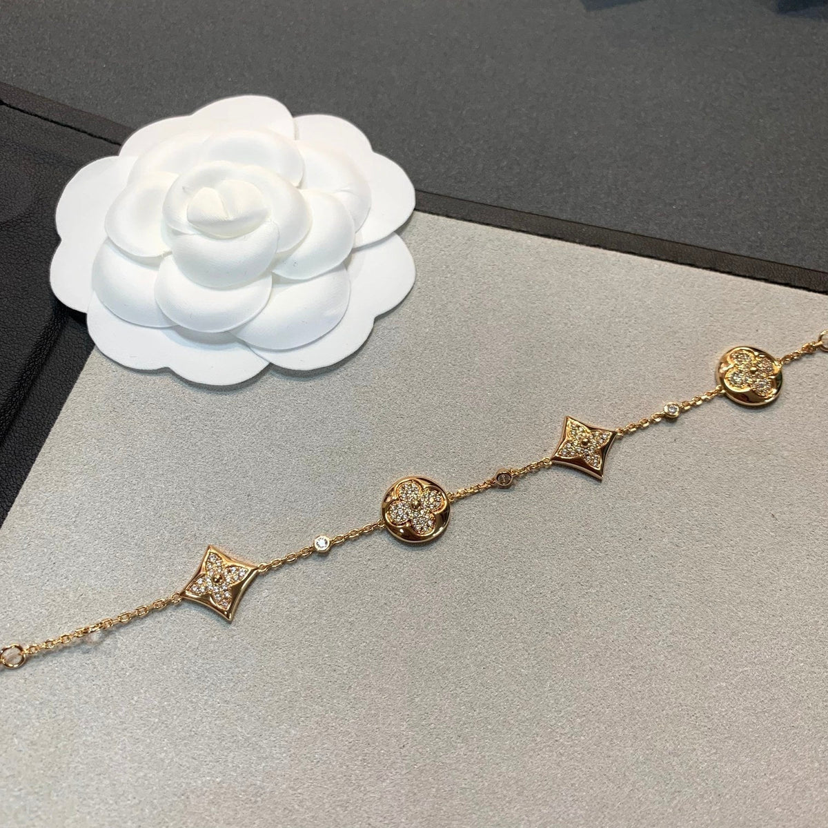[Stellar Jewelry]STAR AND SUN 4 MOTIFS GOLD DIAMONDS BRACELET