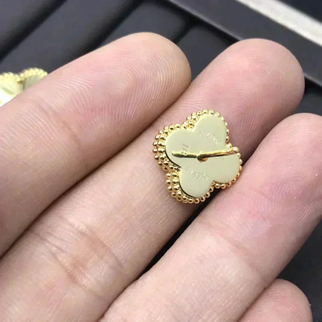[Stellar Jewelry]CLOVER MINI 9.5MM LASER EARRINGS
