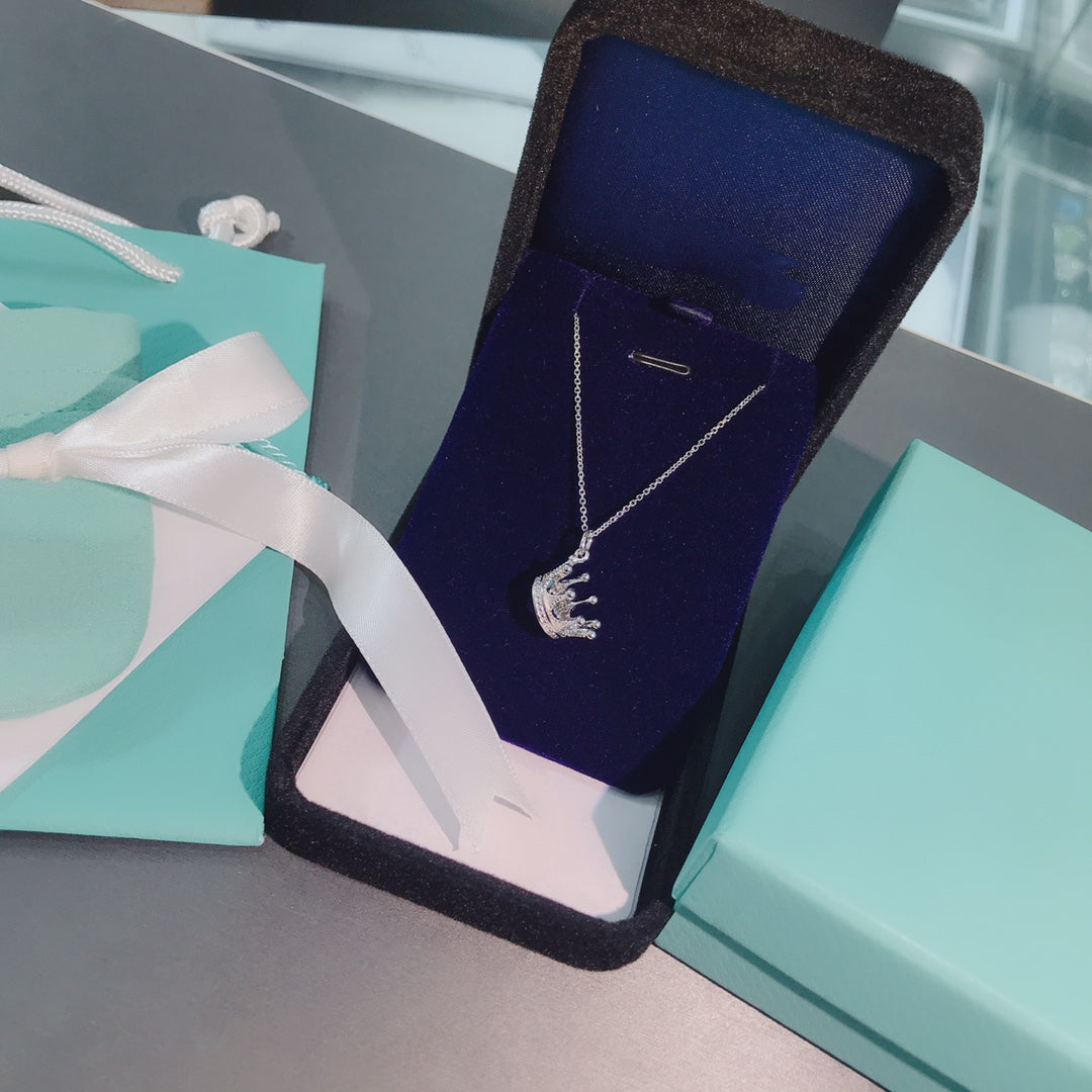 [Stellar jewels]CROWN PEDANT NECKLACE