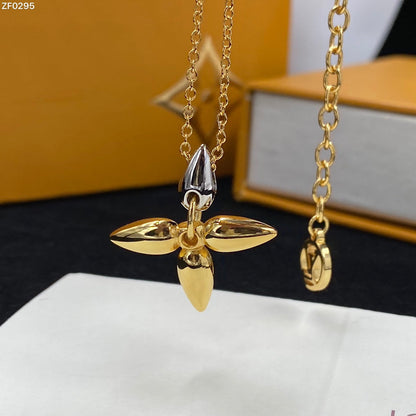 [Stellar Jewelry]LOUISETTE PEDANT GOLD NECKLACE