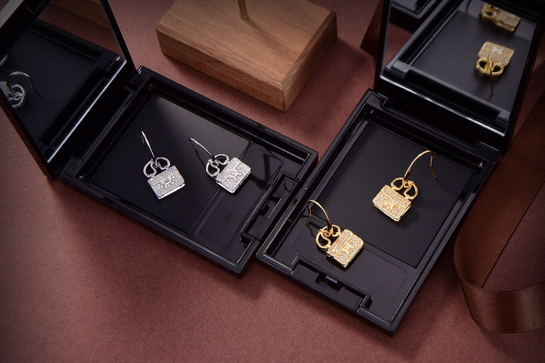 [Stellar Jewelry]KELLY DIAMOND EARRINGS
