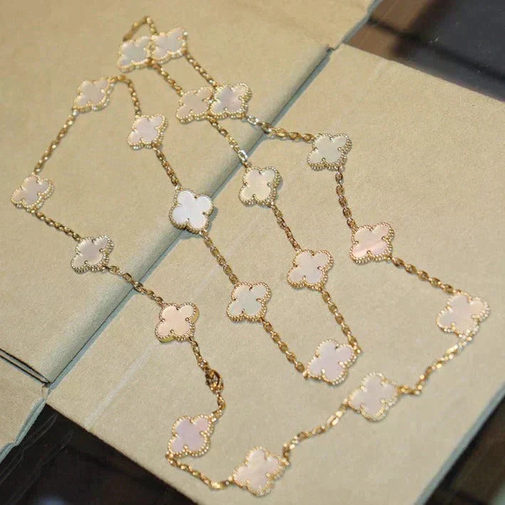 [Stellar Jewelry]CLOVER 20 MOTIFS WHITE MOP NECKLACE