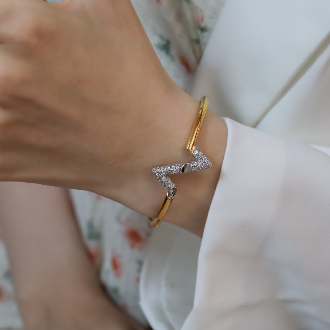 [Stellar Jewelry]VOLTE UPSITE DOWN GOLD DIAMOND BRACELET