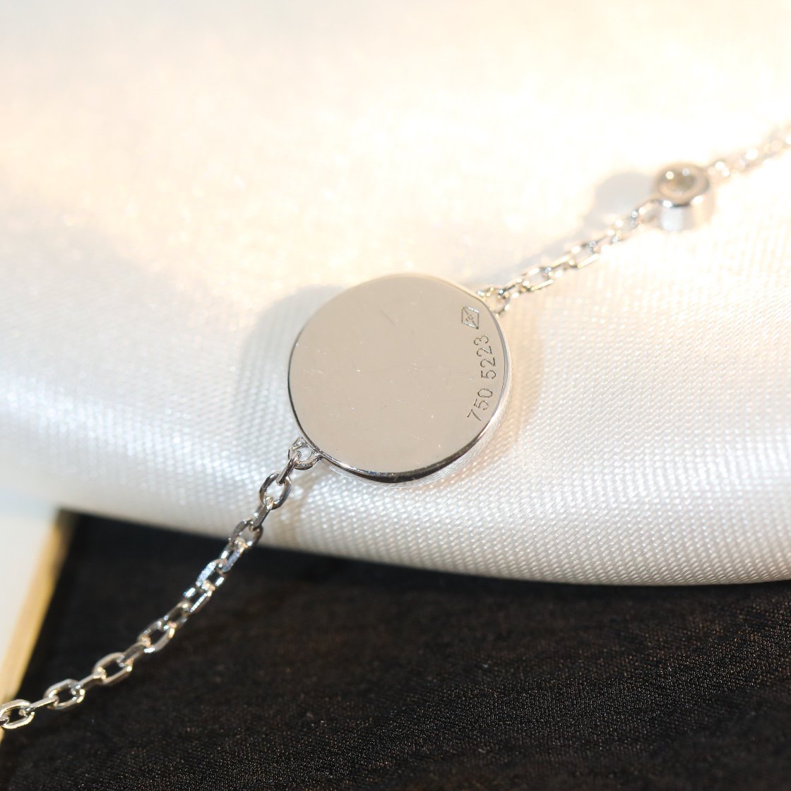 [Stellar Jewelry]SUN MOTIF PINK MOP SILVER BRACELET