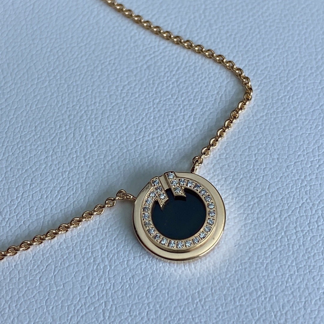 [Stellar jewels]T DIAMOND CIRCLE PEDANT NECKLACE