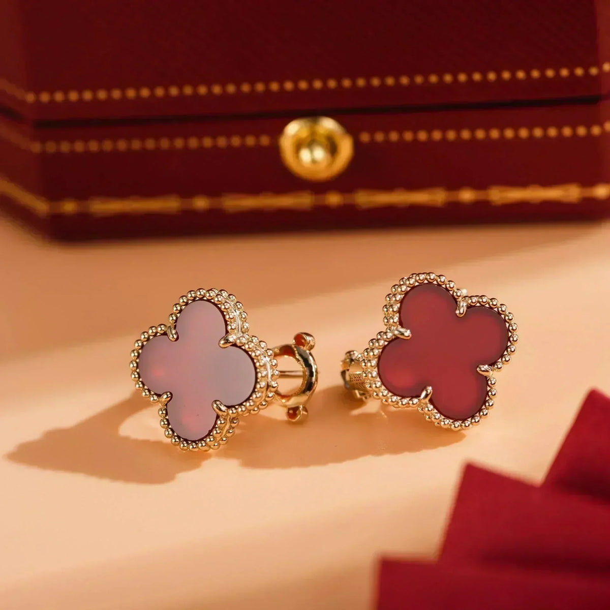 [Stellar Jewelry]CLOVER MEDIUM 1 MOTIFS CARNELIAN  EARRINGS