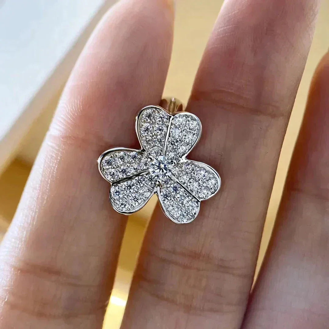 [Stellar Jewelry]CLOVER COMOS DIAMOND EARRINGS SILVER