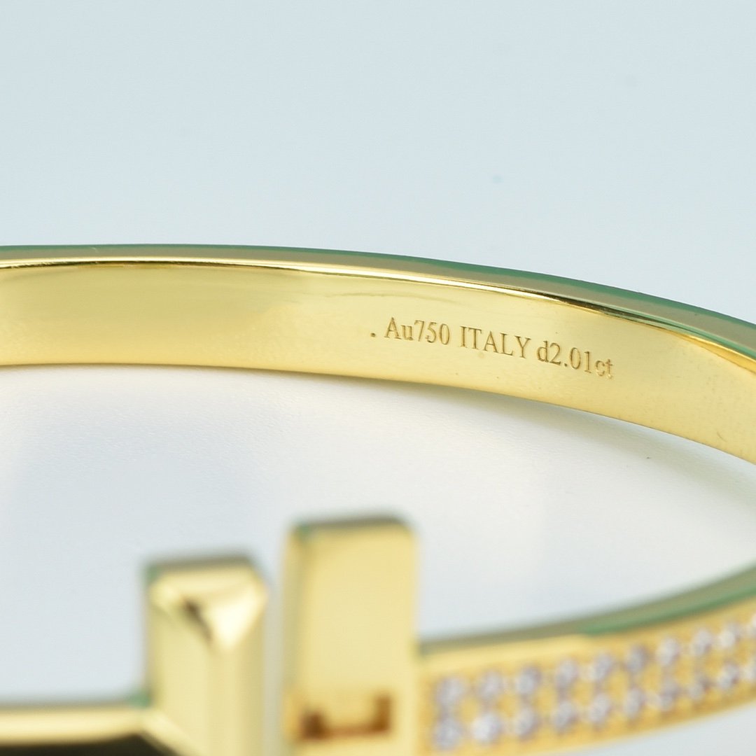 [Stellar jewels]WIDE DIAMONDS HINGED BANGLE
