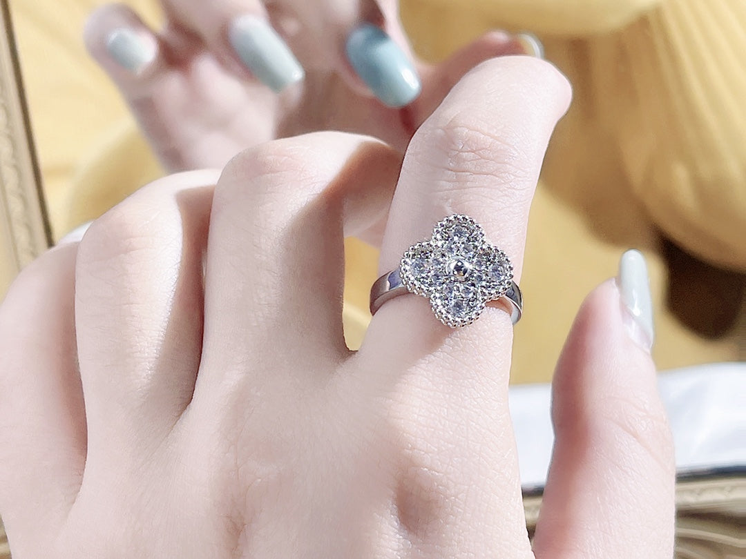 [Stellar Jewelry]CLOVER DIAMOND RING