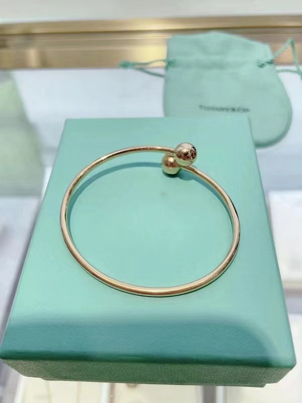 [Stellar jewels]CITY HARDWEAR BALL BYPASS BRACELET
