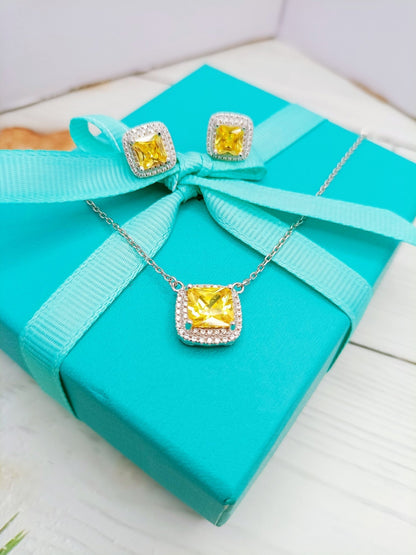 [Stellar jewels]SPARKLERS CITRINE GEMSTONE PENDANT NECKLACE STERLING SILVER