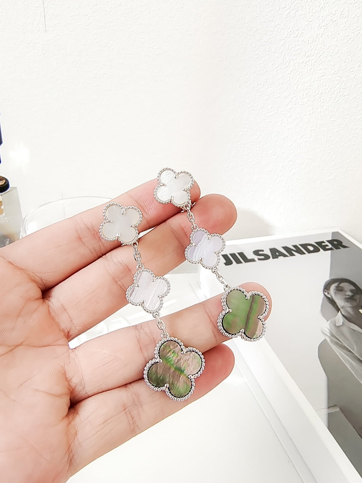[Stellar Jewelry]CLOVER 3 MOTIFS CHALCEDONY DARK MOP SILVER EARRINGS