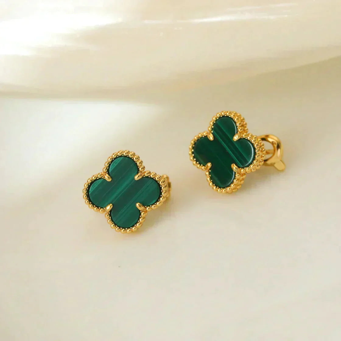 [Stellar Jewelry]CLOVER MEDIUM 1 MOTIFS MALACHITE  EARRINGS