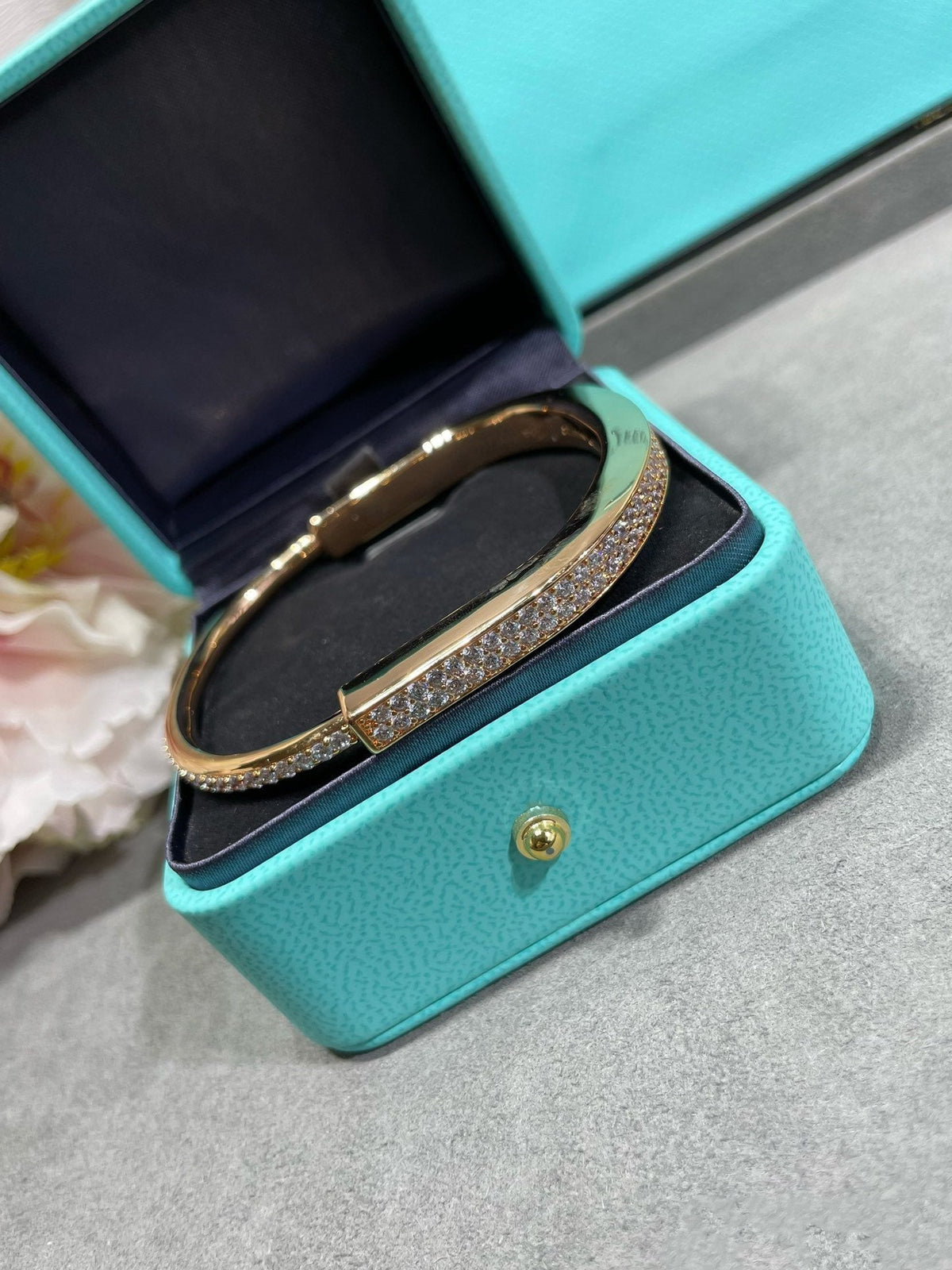 [Stellar jewels]LOCK BRACELET DIAMOND PAVED