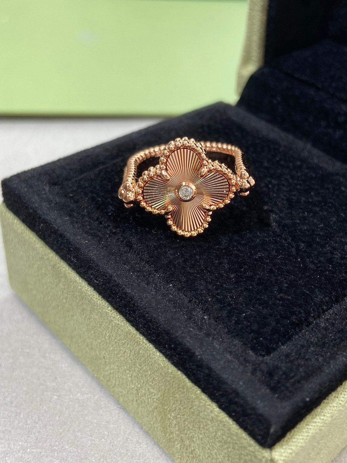 [Stellar Jewelry]CLOVER RIVERSIBLE ROSE GOLD RING