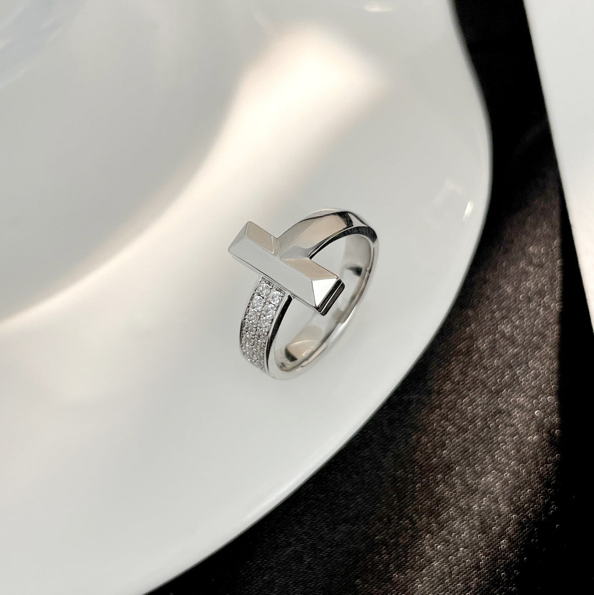 [Stellar jewels]T WIDE DIAMOND RING