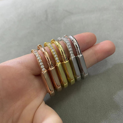 [Stellar jewels]LOCK MEDIUM DIAMNOND EARRINGS