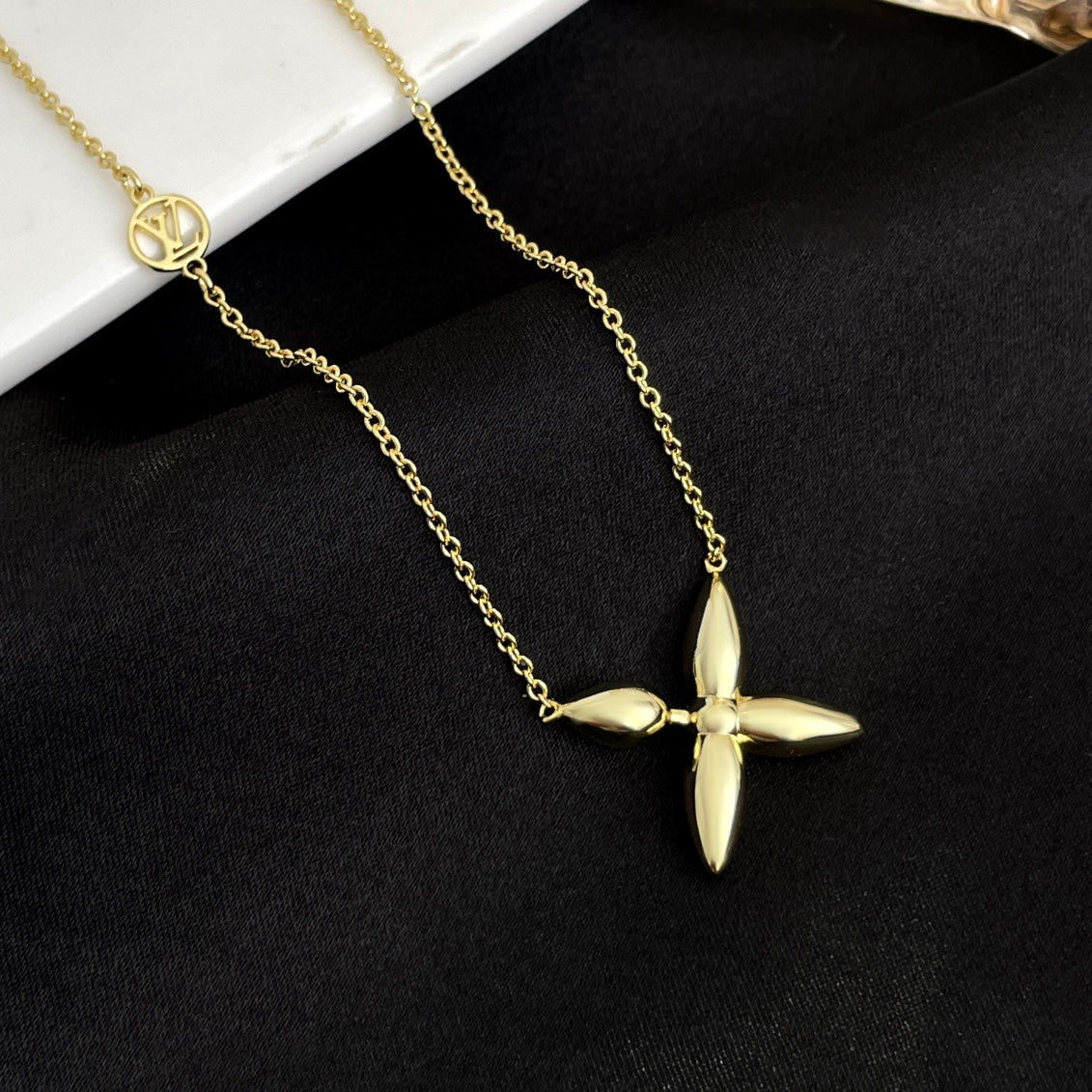 [Stellar Jewelry]LOUISETTE GOLD NECKLACE