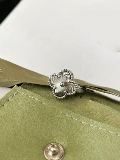 [Stellar Jewelry]CLOVER SILVER RING