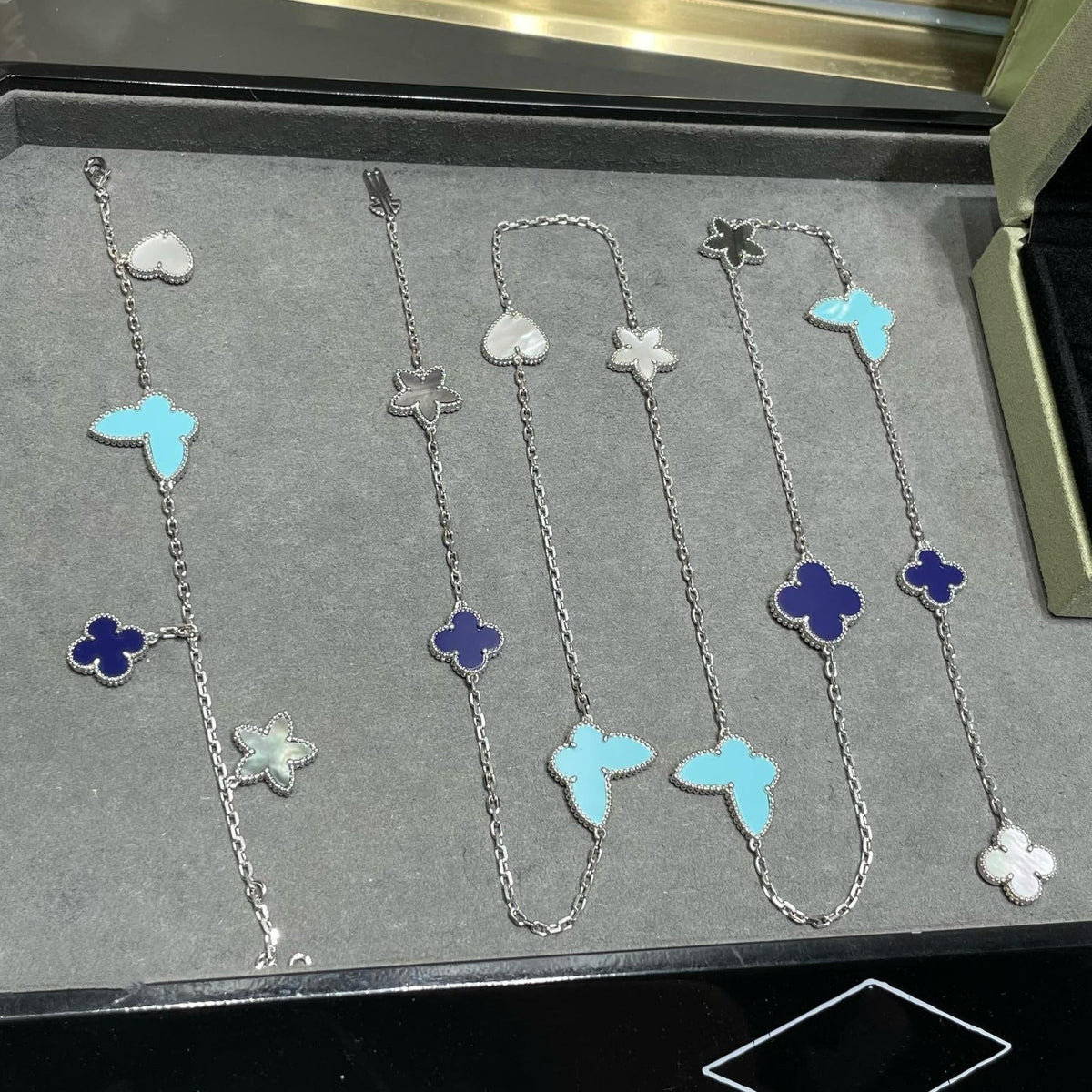 [Stellar Jewelry]LUCKY CLOVER SILVER 11 MOTIF NECKLACE