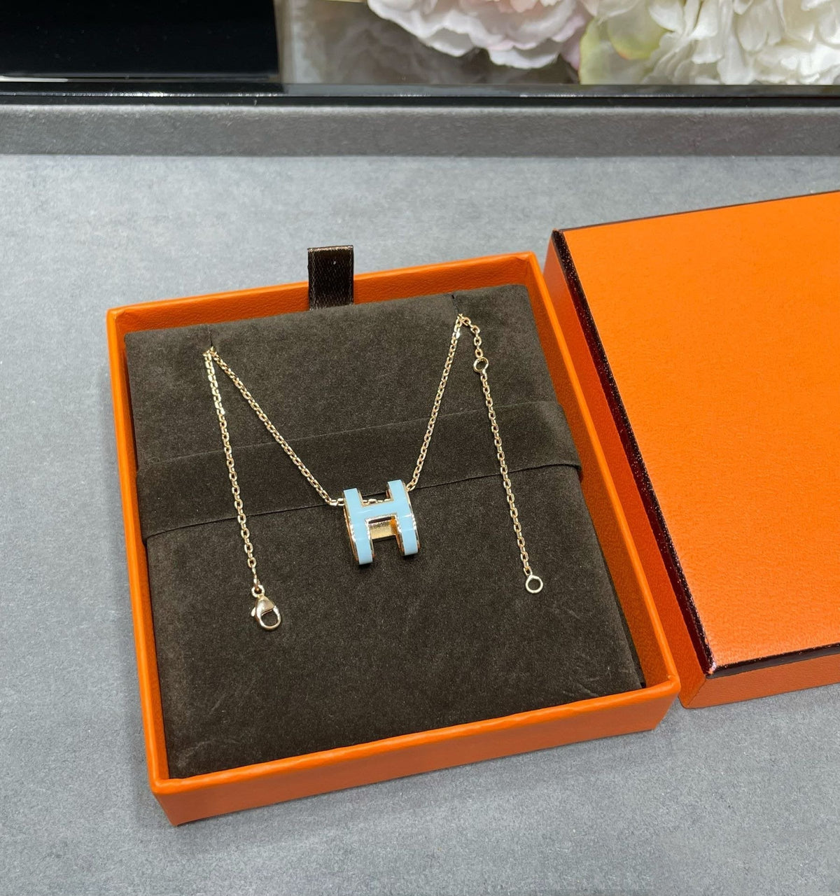 [Stellar Jewelry]POP H SKY BLUE NECKLACE
