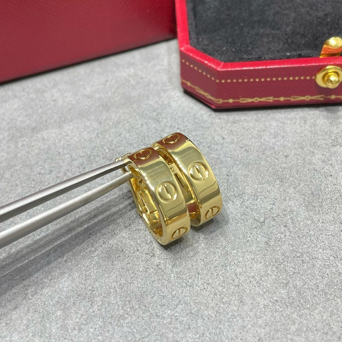 [Stellar Jewelry]LOVE 5.5MM EARRINGS