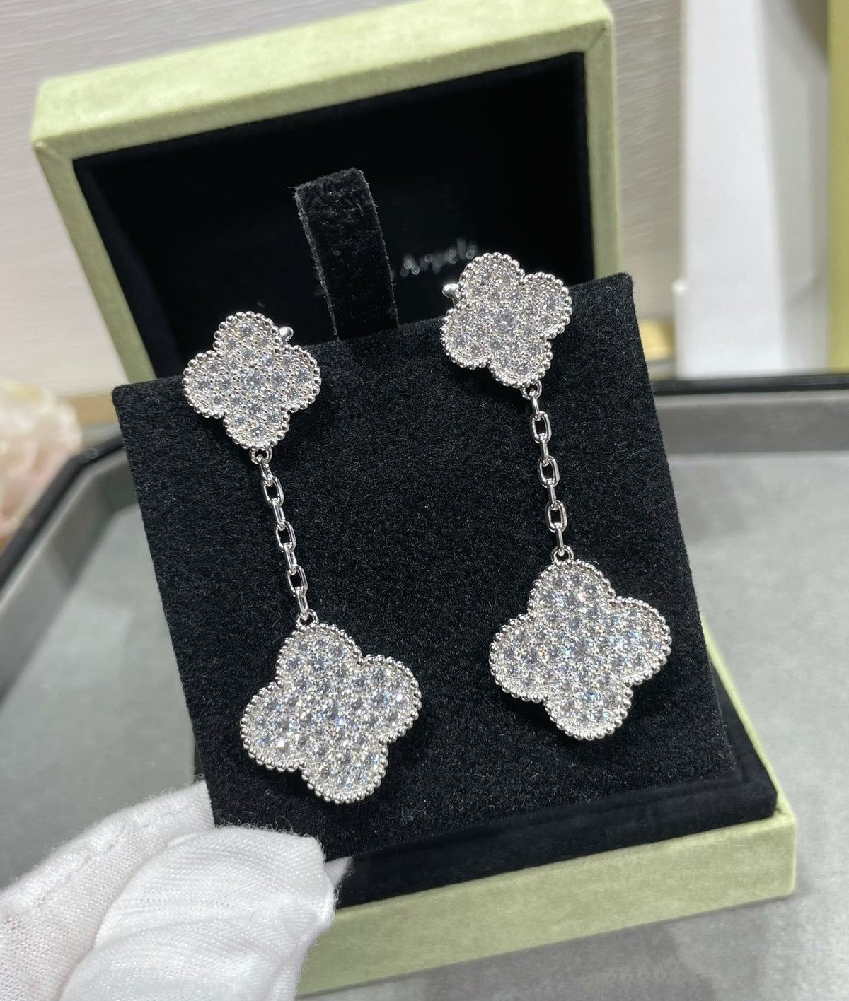 [Stellar Jewelry]CLOVER 2 MOTIFS DIAMOND PAVED SILVER EARRINGS