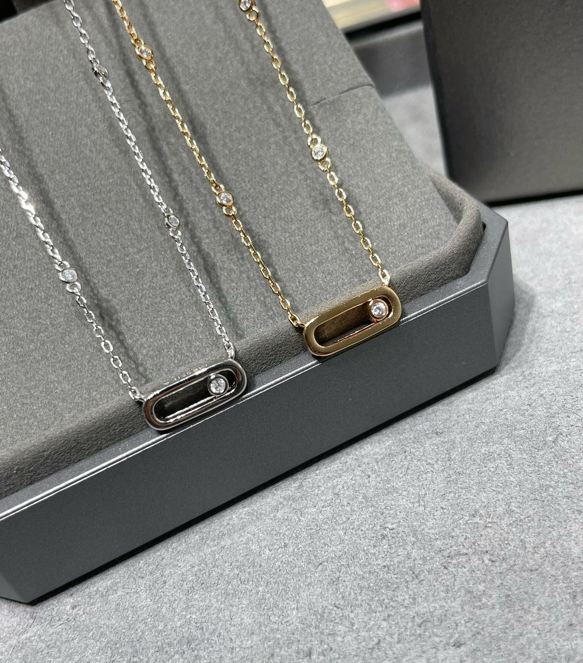 [Stellar Jewelry]MOVE UNO DIAMOND NECKLACE