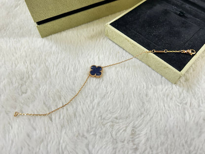 [Stellar Jewelry]CLOVER 1 MOTIF PIETERSITE BRACELET
