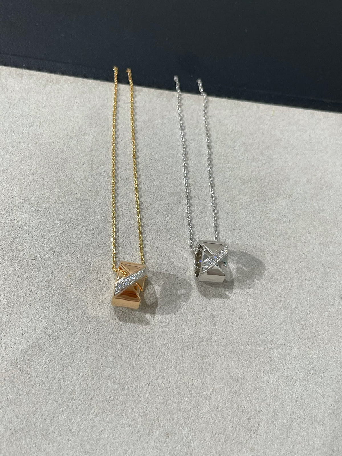 [Stellar Jewelry]LIENS EVIDENCE DIAMOND NECKLACE
