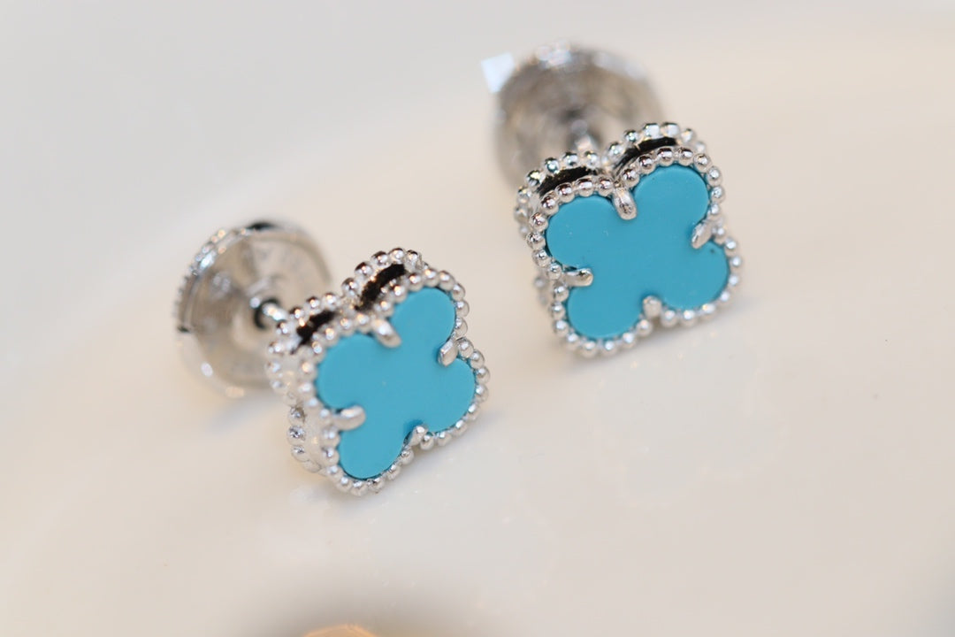 [Stellar Jewelry]CLOVER MINI TURQUOISE SILVER STUD EARRINGS