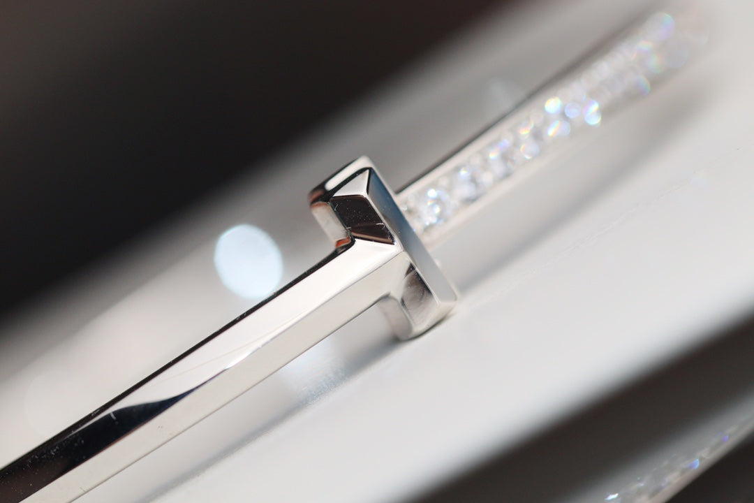 [Stellar jewels]NARROW T1 HINGED BANGLE DIAMOND SILVER