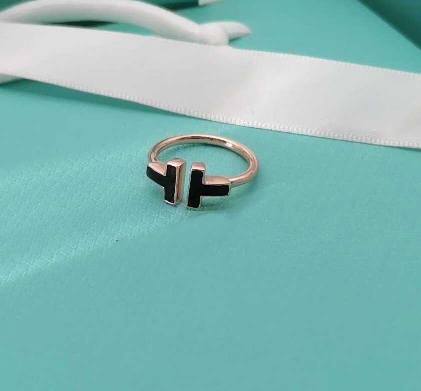 [Stellar jewels]T SMALL ONYX PINK GOLD RING