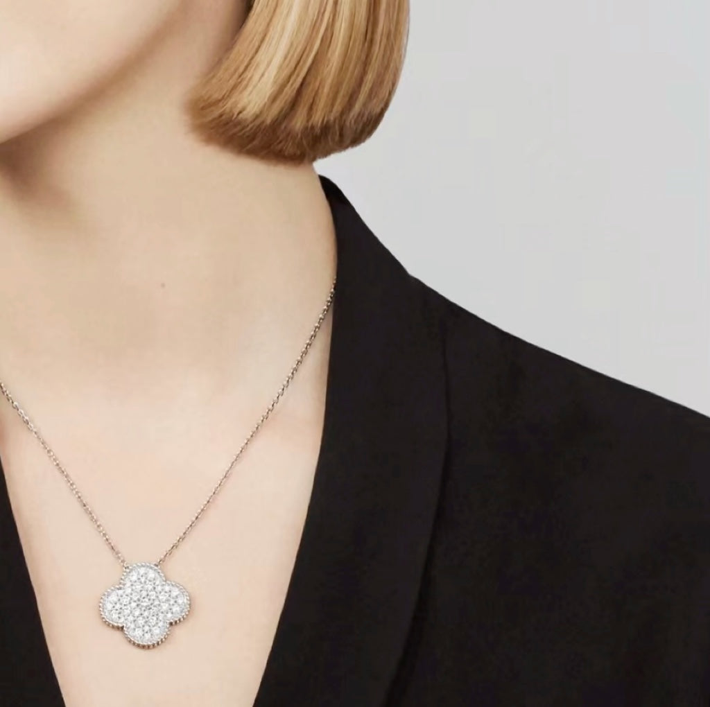 [Stellar Jewelry]CLOVER 25MM LARGE PENDANT DIAMOND PAVED SILVER NECKLACE