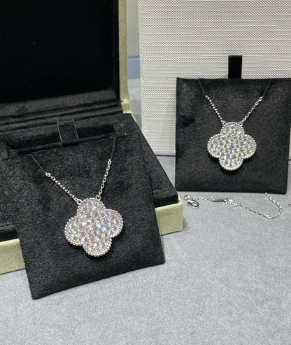 [Stellar Jewelry]CLOVER 25MM LARGE PENDANT DIAMOND PAVED SILVER NECKLACE