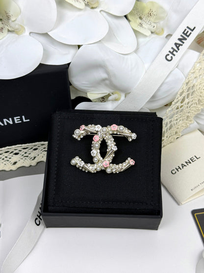 [Stellar Jewelry]26C Pink-White Enamel Ice Cream Cone Double C Brooch