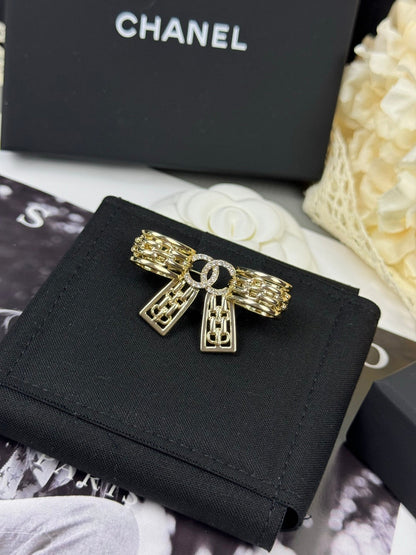 [Stellar Jewelry]25K Hollow Bow Brooch