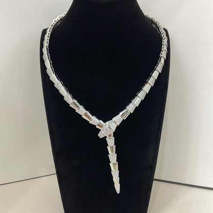 [Stellar  Jewelry]NEW WIDE BAND INLAID DIAMOND SNAKE NECKLACE