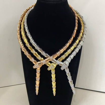 [Stellar  Jewelry]NEW WIDE BAND INLAID DIAMOND SNAKE NECKLACE