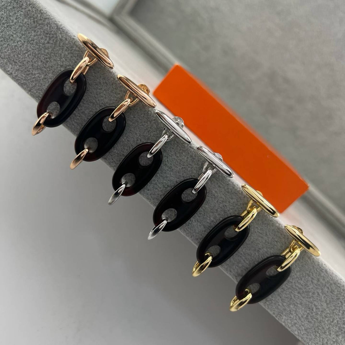 [Stellar Jewelry]BROWN PIG NOSE EARRINGS