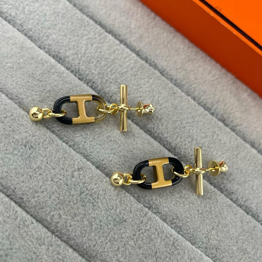 [Stellar Jewelry]H PIG NOSE EARRINGS