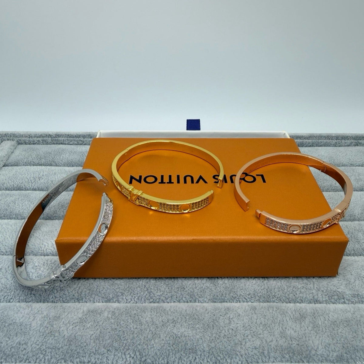 [Stellar Jewelry]PAVE DIAMOND BANGLE