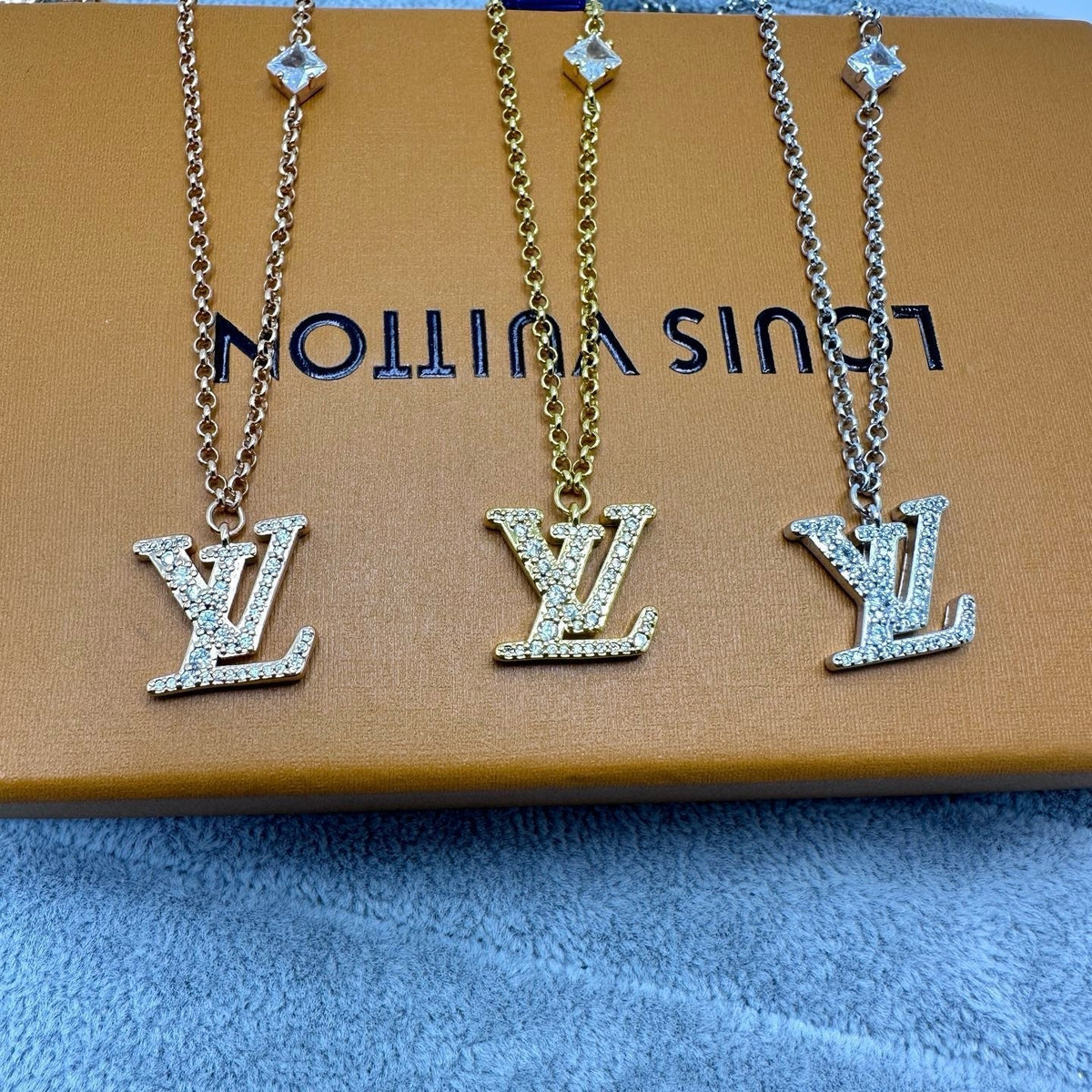 [Stellar Jewelry]FULL DIAMOND LETTER NECKLACE