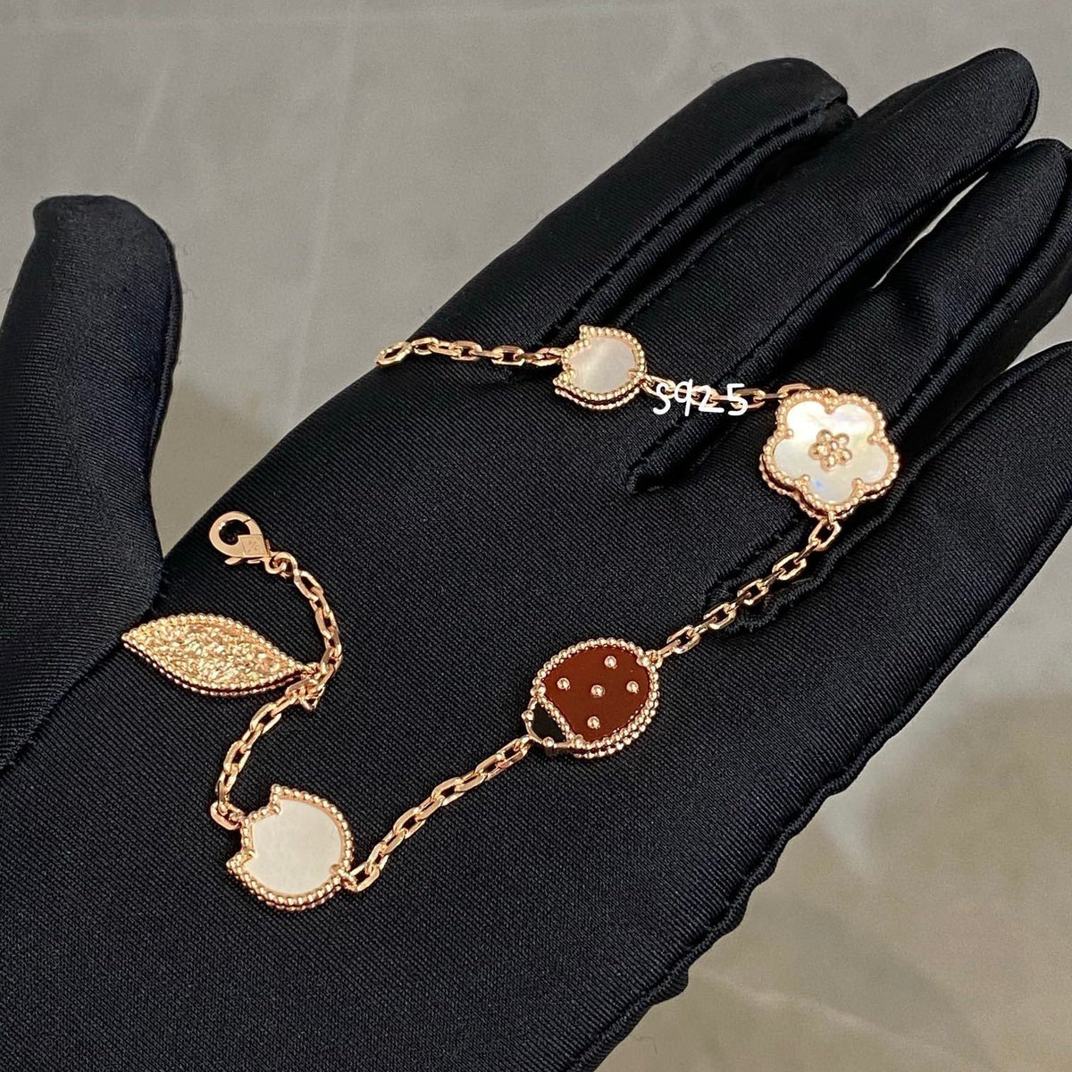 [Stellar Jewelry]LUCKY SPRING 5 MOTIF BRACELET