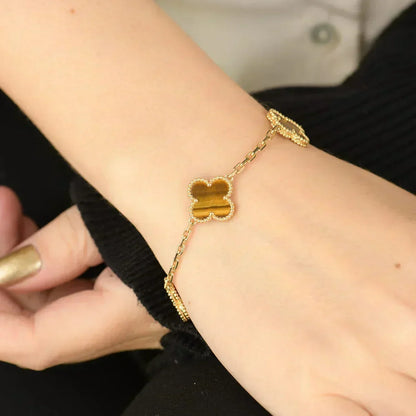 [Stellar Jewelry] CLOVER 5 MOTIFS TIGER EYE BRACELET COLLECTION