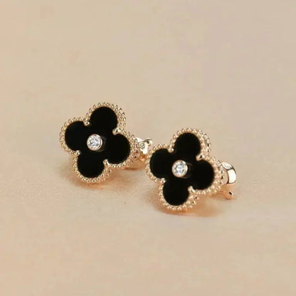 [Stellar Jewelry]CLOVER MEDIUM 1 MOTIFS ONYX DIAMOND EARRINGS