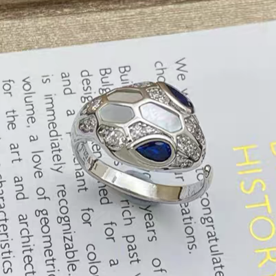 [Stellar Jewelry]BRAND NEW ASSORTED SNAKE HEAD MOTHER OF PEARL RINGS
